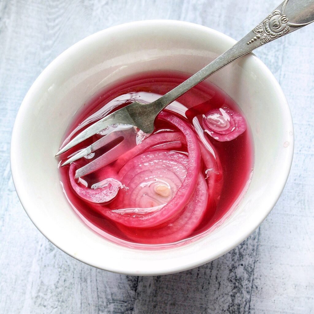Agua de cebolla en reposo